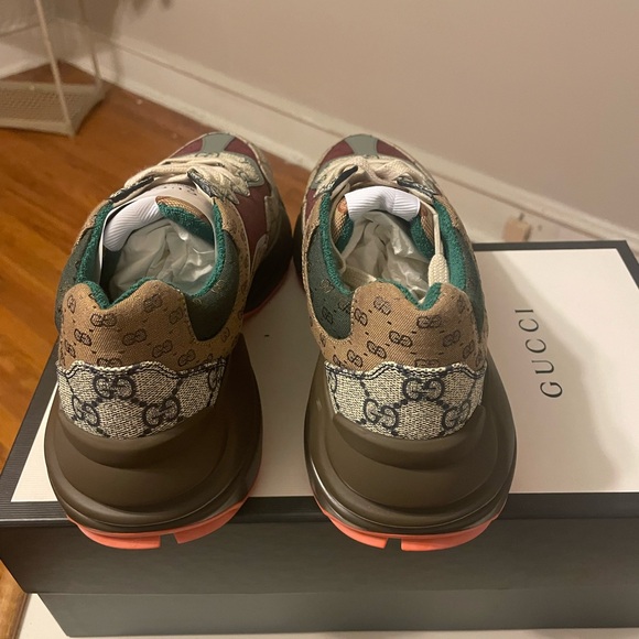 Gucci Rhython Sneakers - Picture 4 of 10